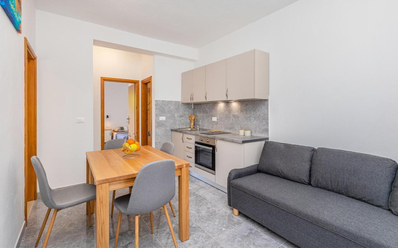 Olive Tree Apartment 1 Prijevor 외부 사진